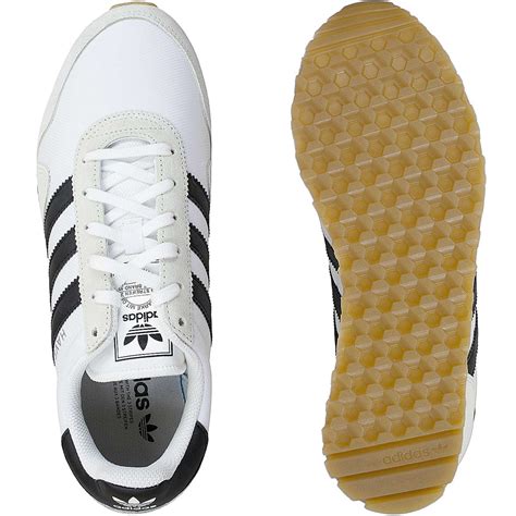 weiße adidas schuhe schwarze streifendamen|Weiße adidas Schuhe für Damen online kaufen.